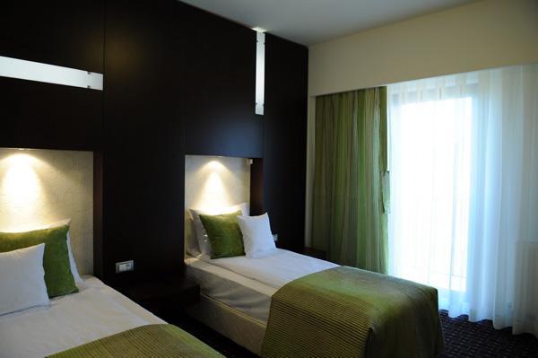 Hotel Cubix Brașov Cameră foto